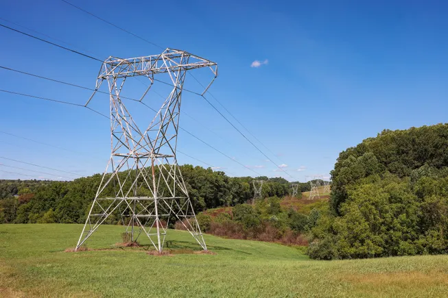 Southeastern utilities have fallen behind in transmission planning: reports