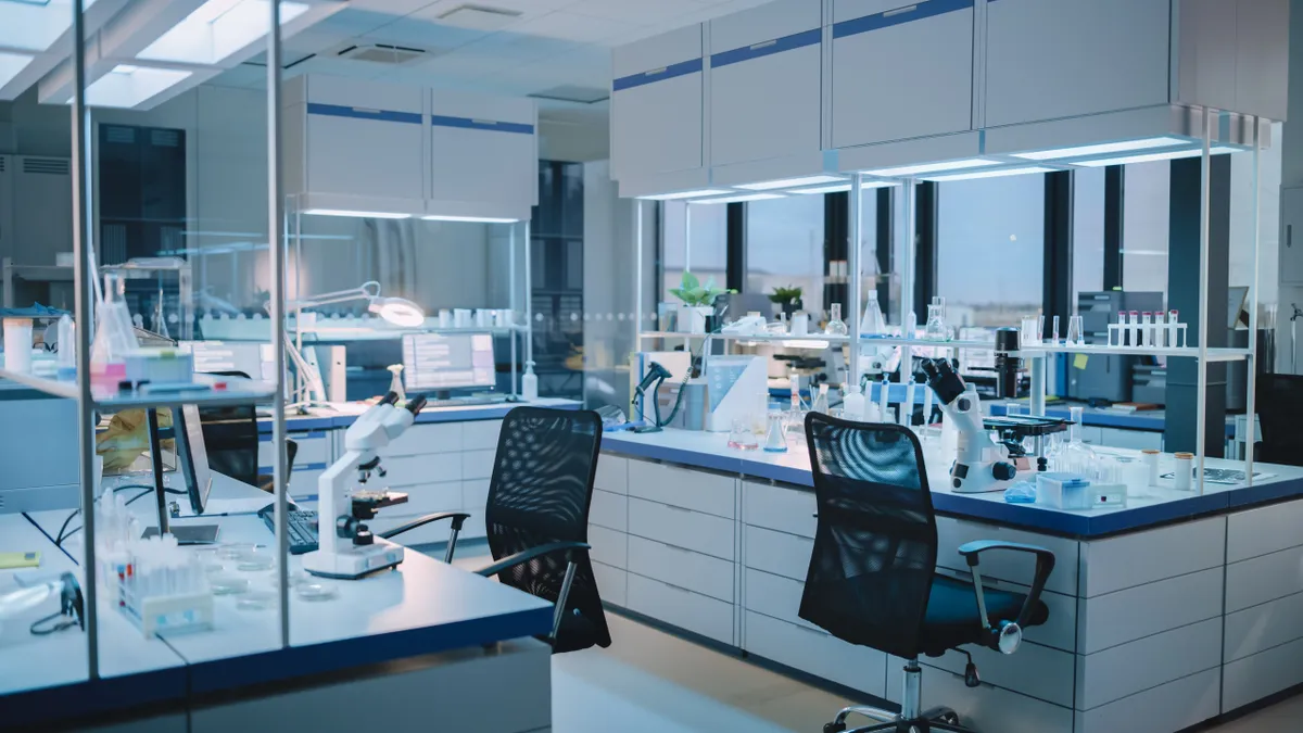 A photograph of an empty laboratory.