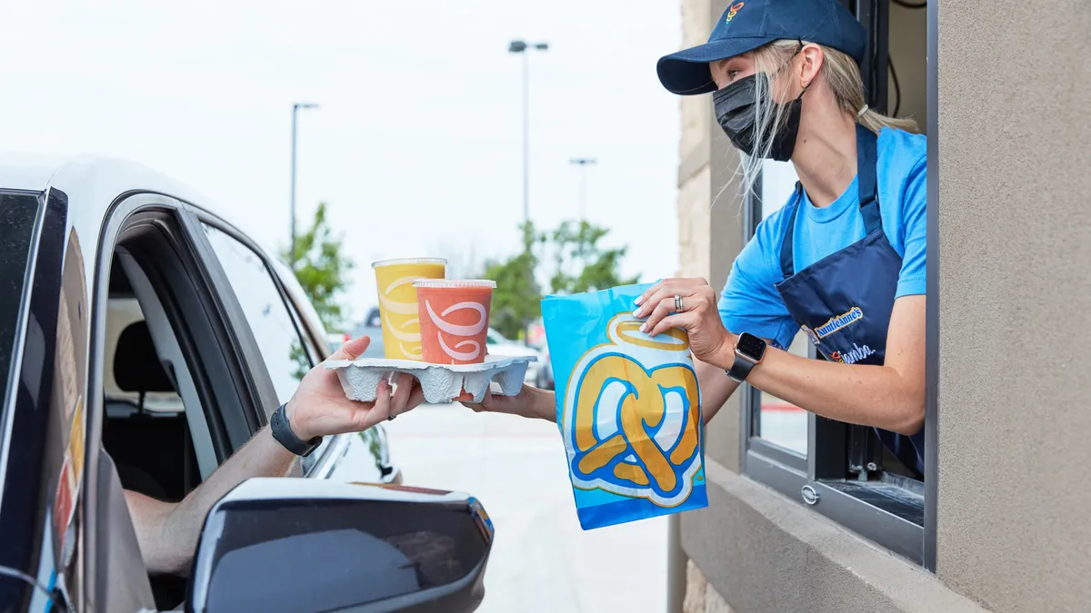 Jamba Auntie Anne's drive-thru