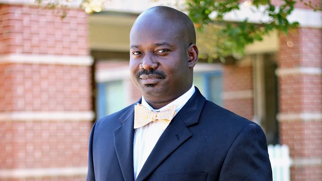 This is a headshot of Derek McCoy, principal of North Carolina's Havelock Middle School.