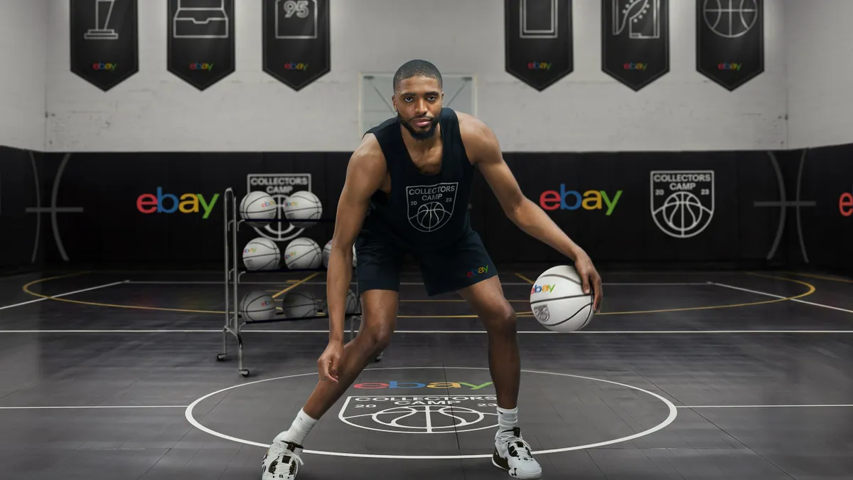 Nets player Mikal Bridges.