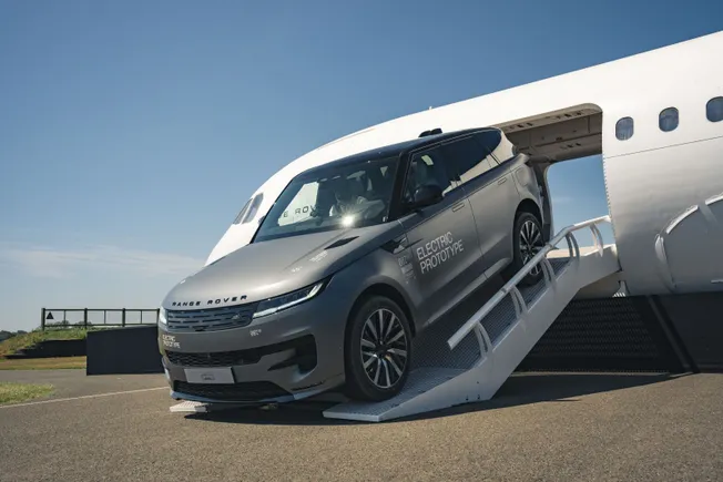 JLR reports 9.6% revenue slide in Q1 of FY2027