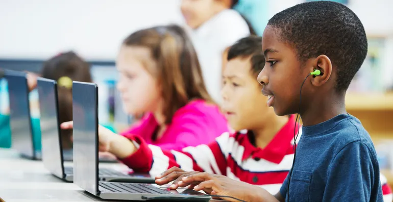 Teaching students how to Google effectively in the age of AI