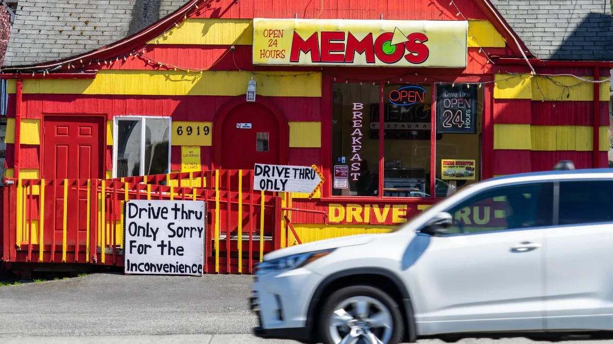 Memo's restaurant in Everett, Washington, during the coronavirus pandemic