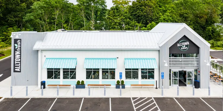 Global Partners taps Starbucks vet to lead retail operations