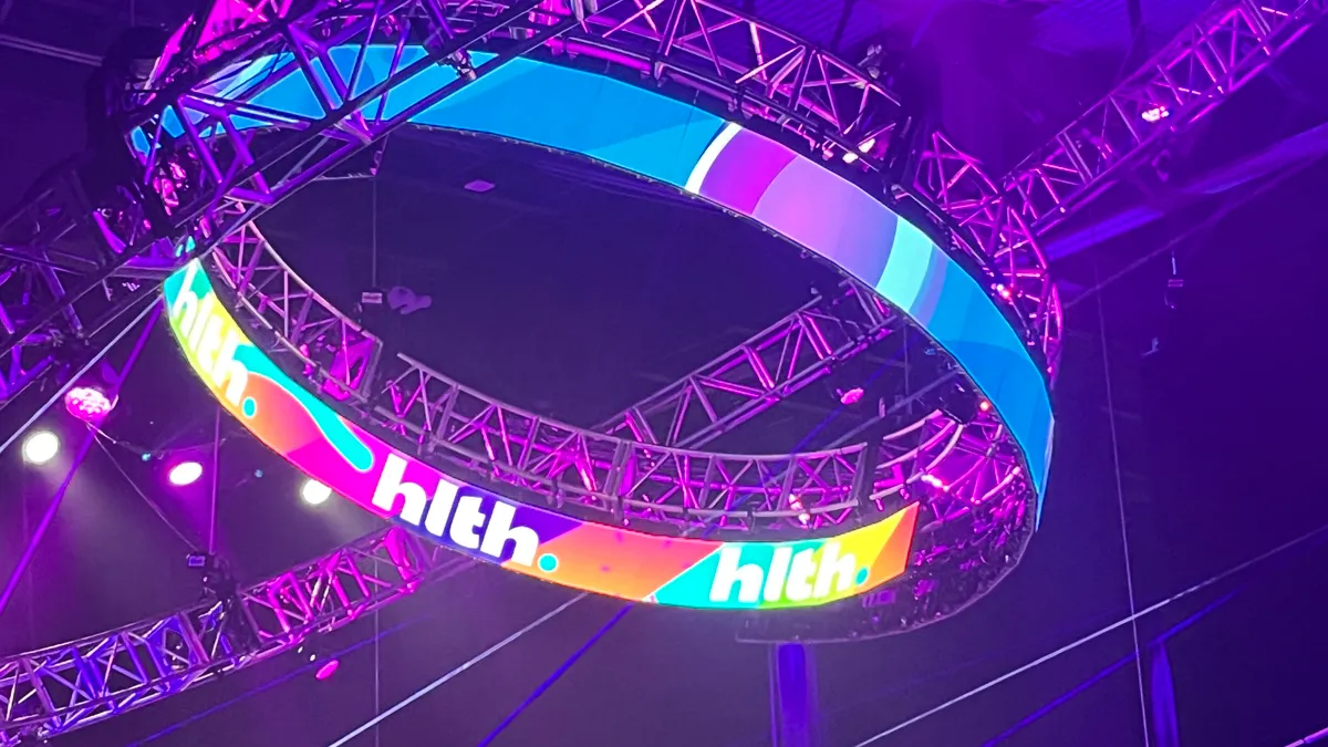 The main stage at HLTH22