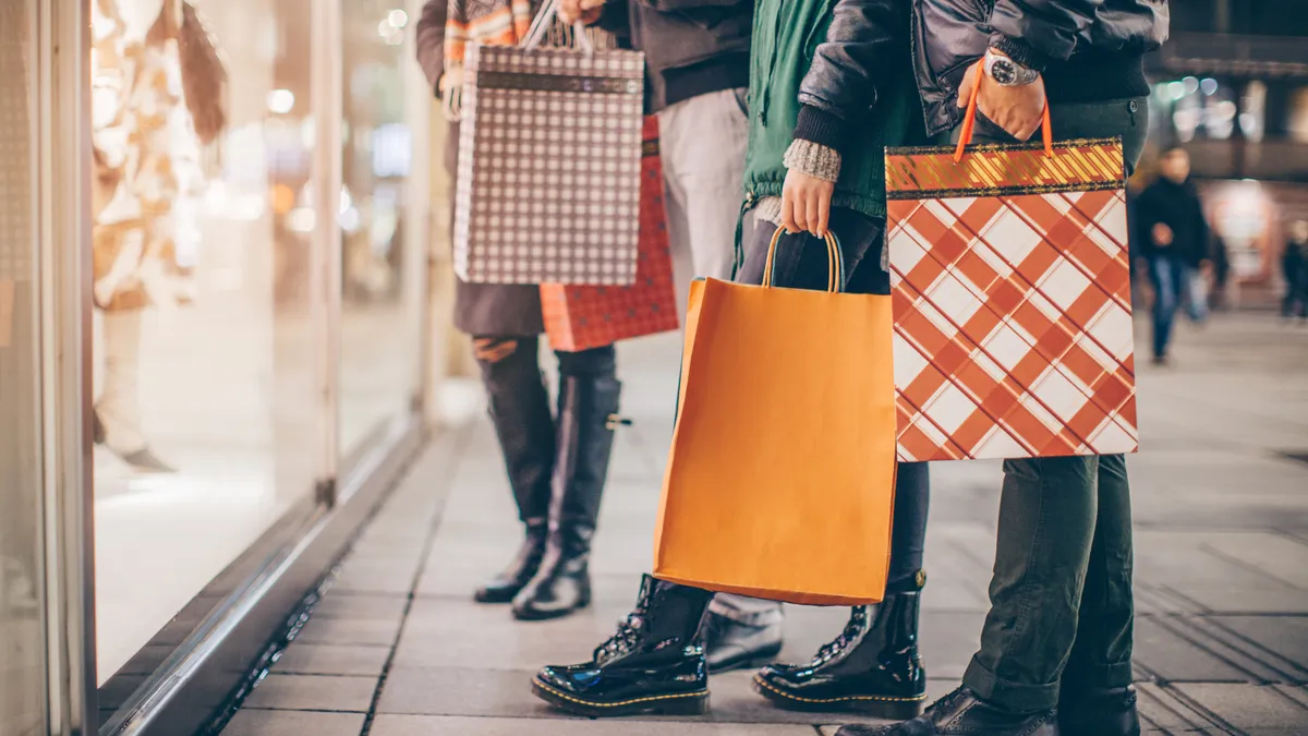 Holiday shopping bags