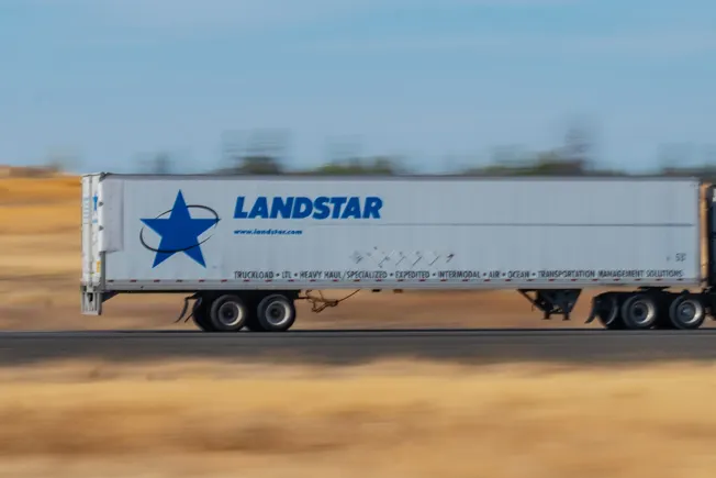Landstar notches brokerage market gains after Supreme Court case