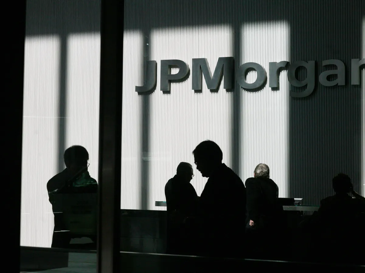 JPMorgan taps ex-Celsius exec for crypto legal post | Banking Dive