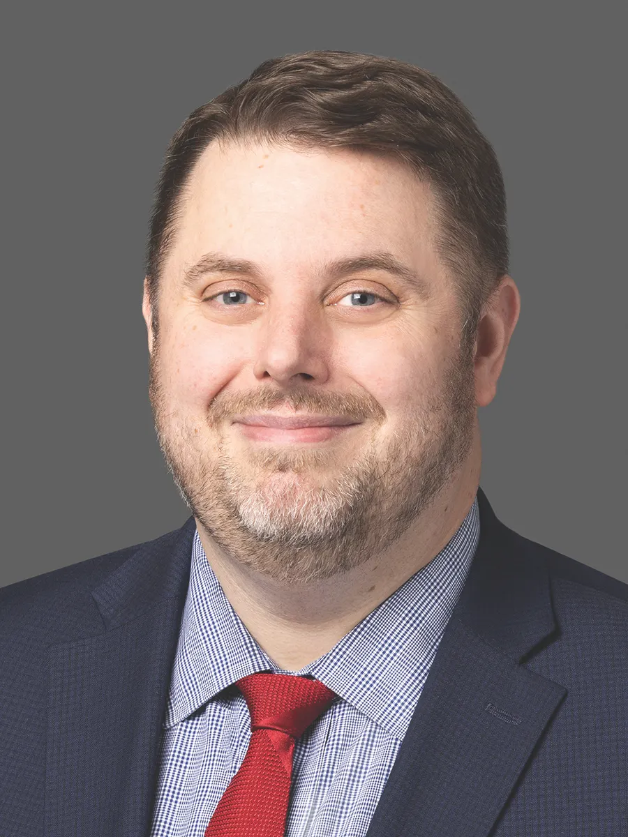 Headshot of Robert Bell.