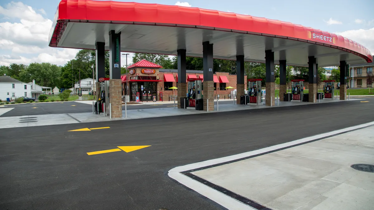 A photo of the exterior of a Sheetz.