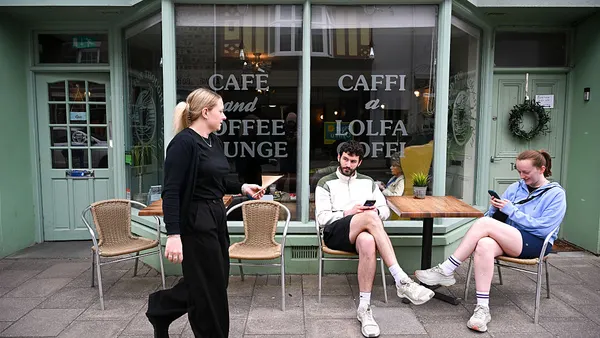 Coffee shop