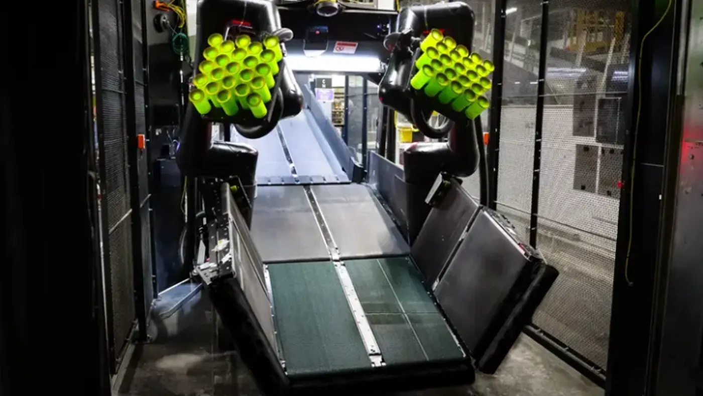 Berkshire Grey's robotic trailer unloading system, named Scoop.