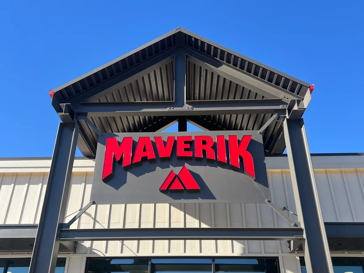 Maverik faces uphill battle to win over Kum & Go's fans | C-Store Dive