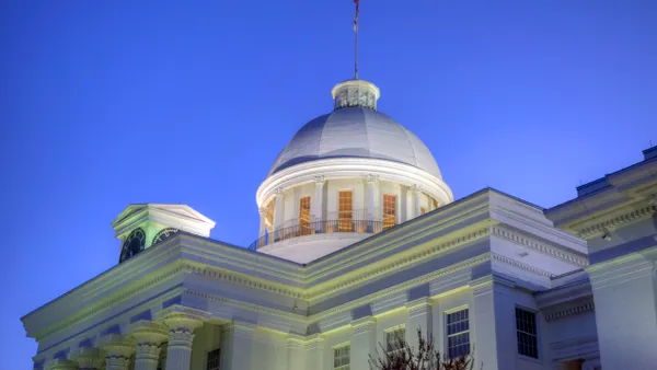 An image of the Alabama State Capitol.