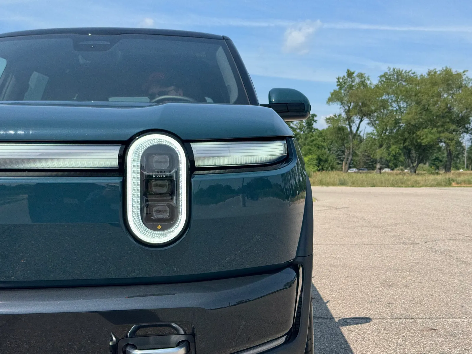 2027 Rivian R2 Performance