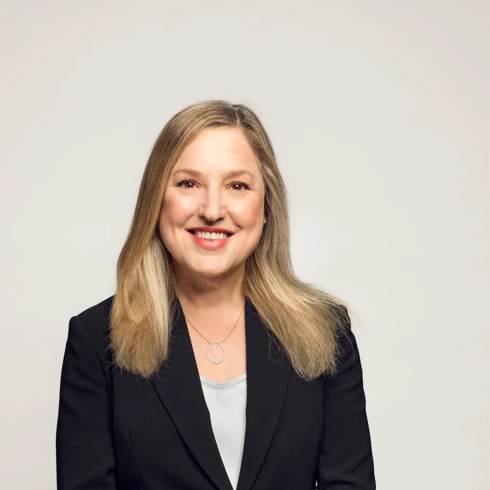 A headshot of Helen Giza, Fresenius CEO