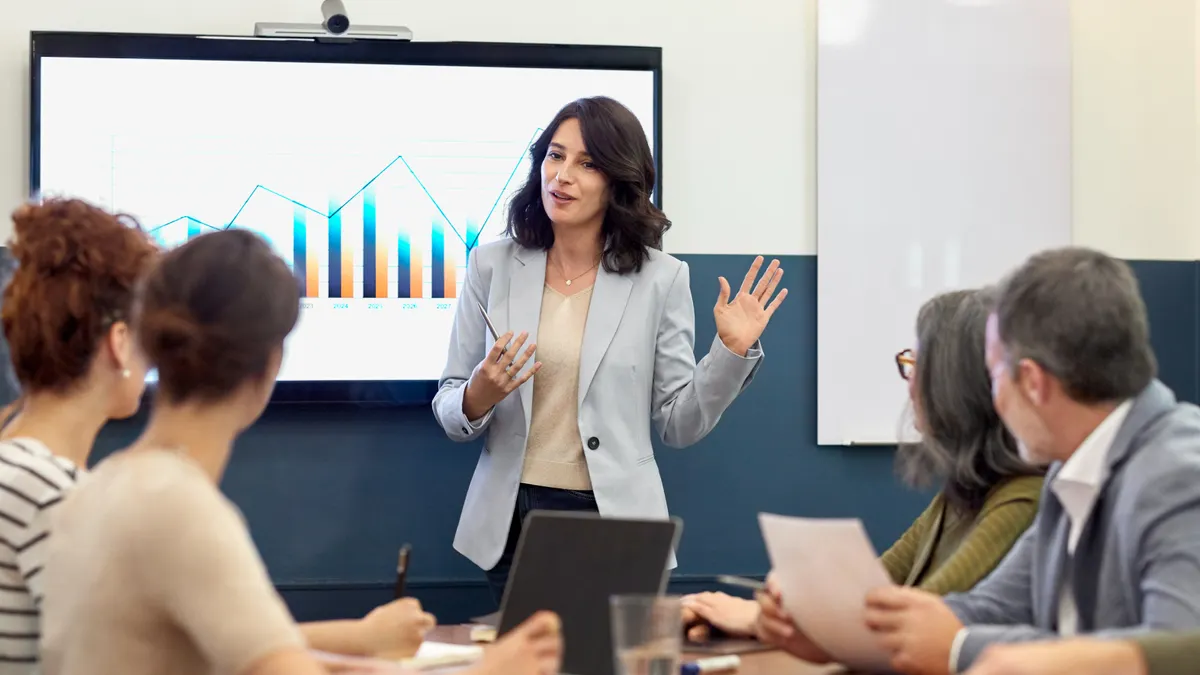 Header image for "4 Tips for Pitching Investors in Today’s Economy"