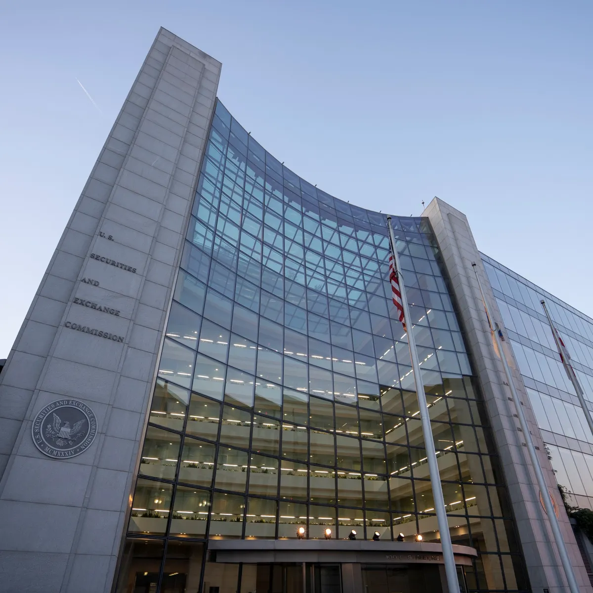 SEC revamps cyber and crypto enforcement unit under Trump administration |  Cybersecurity Dive