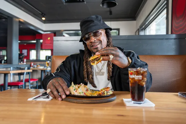 How a popular burger drove Applebee’s to double down on cheese