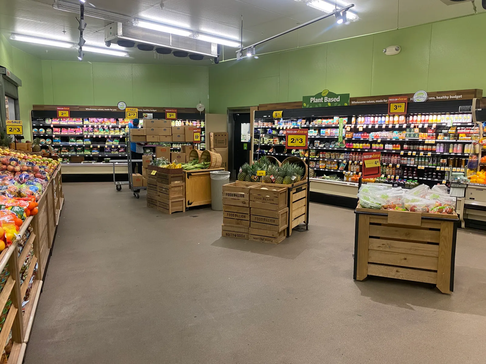 A walk-in produce cooler at a Food Lion store.