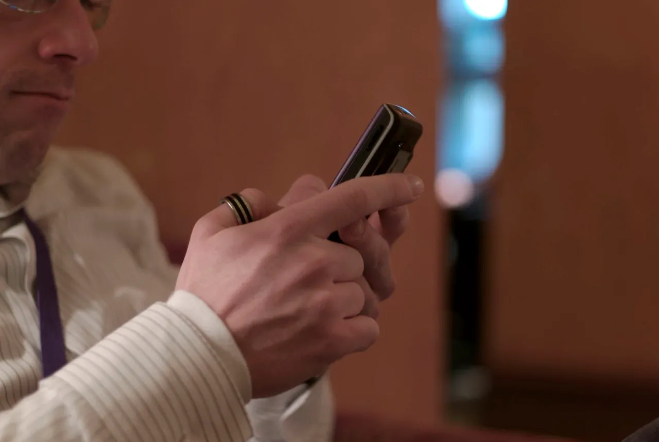 parent texting