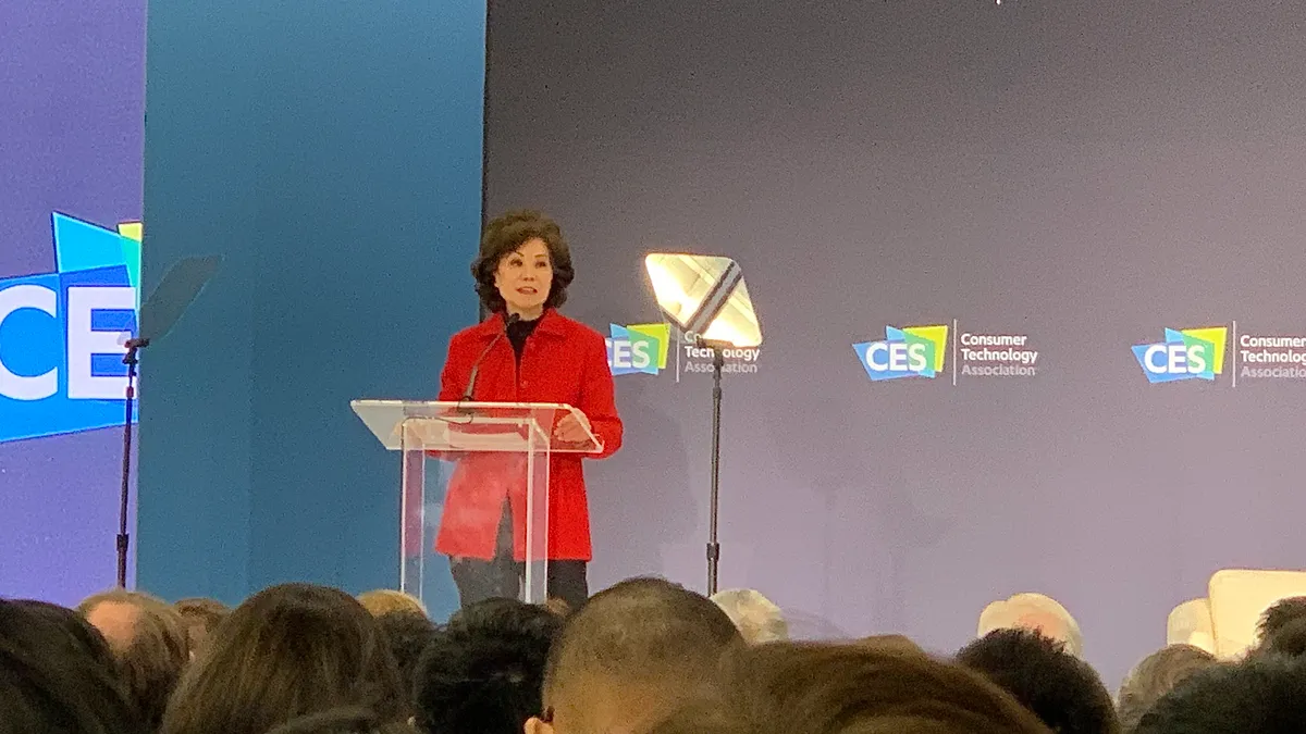 Elaine Chao