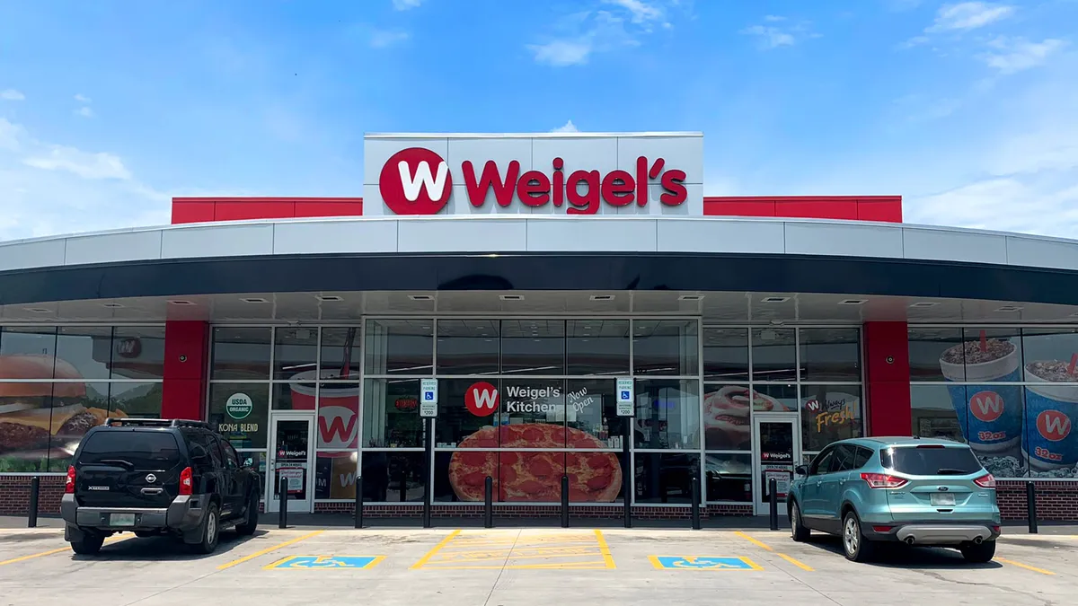 A photo of the exterior of a Weigel's c-store.