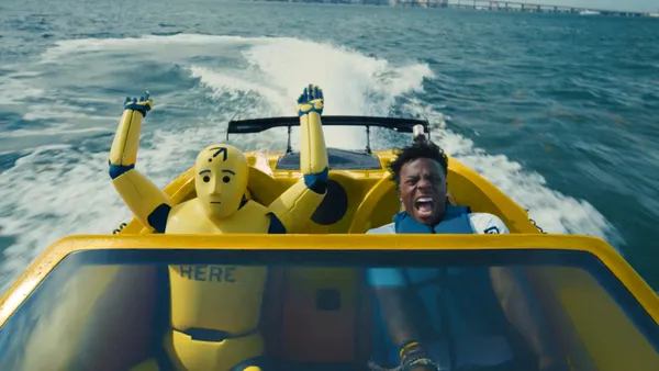 IShowSpeed drives a jet boat for Expedia