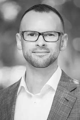 Adam D. Howell, CFO of Crimson Wine Group