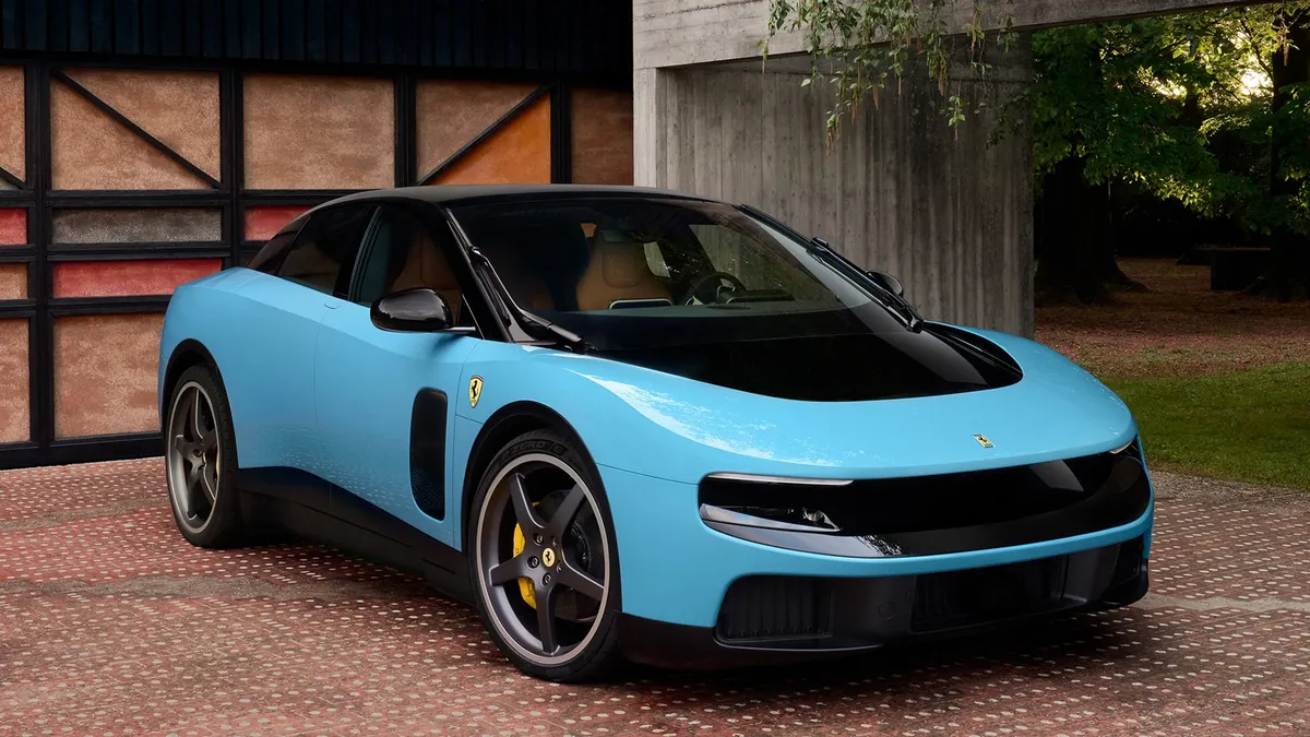 Ferrari Luce BEV 2026
