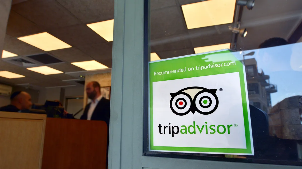 Tripadvisor advertisement on a restaurant window