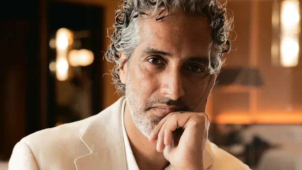 A headshot of Amar Lalvani.