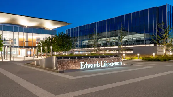 An image of Edwards Lifesciences' Irvine, California, campus at dusk.