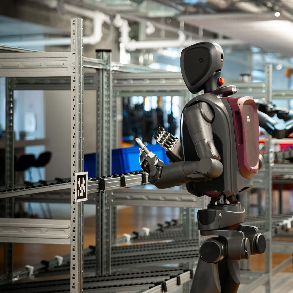 wardsauto.com - Dave Zoia - Autonomous vehicles are driving the auto industry toward humanoid robots