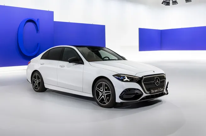 2027 Mercedes-Benz C-Class: Gasoline gets renewed