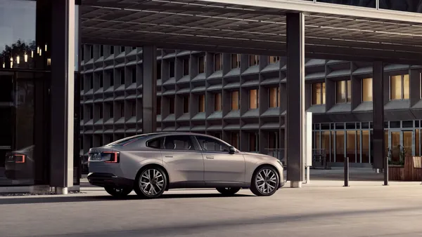Volvo ES90 ev sedan