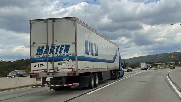 A Marten tractor-trailer in October 2023 eastbound on I-76 by the Breezewood Interchange in Pennsylvania.