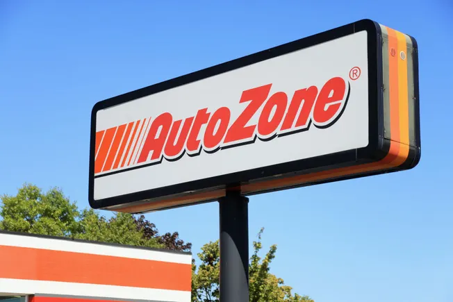 AutoZone hones in on domestic distribution network