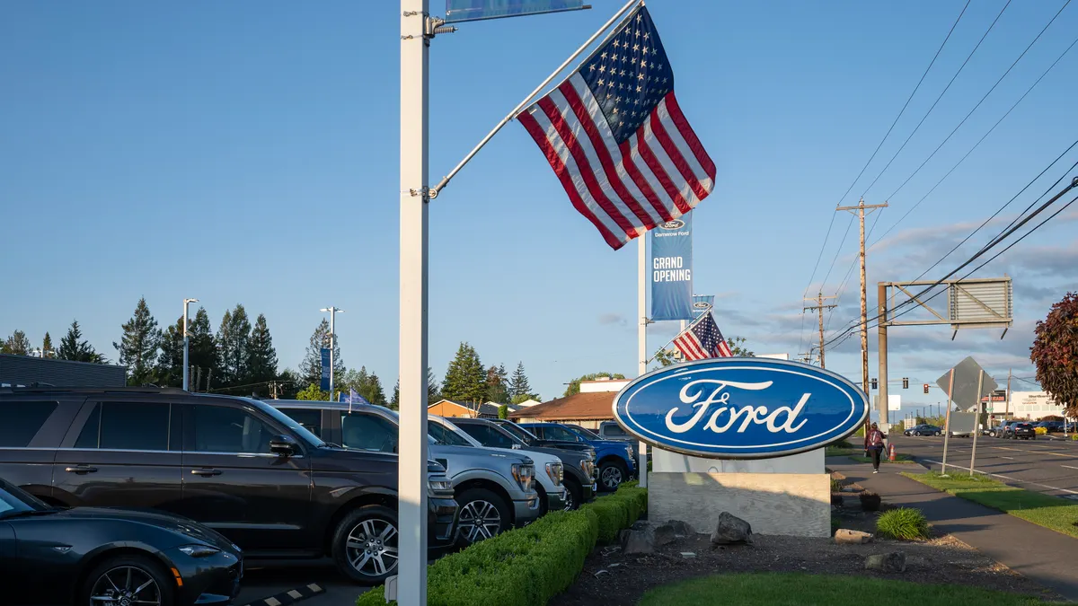 Ford vehicles dealer lot Oregon