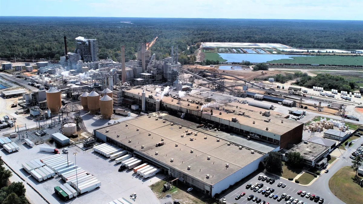 Aerial view of Georgia-Pacific's containerboard manufacturing plant in Brewton, Alabama.