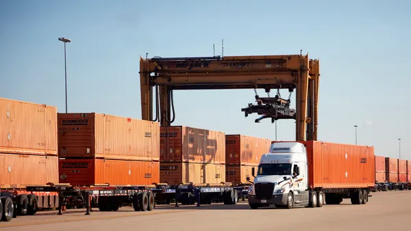 Schneider National Fast Track intermodal rail