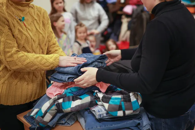 Cross-sector collaboration needed to address homeless student barriers, researchers say