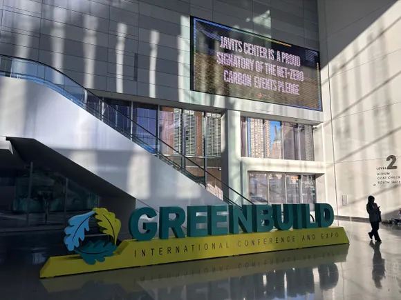 US Data Centers Eye Sustainability Amid Community Pushback