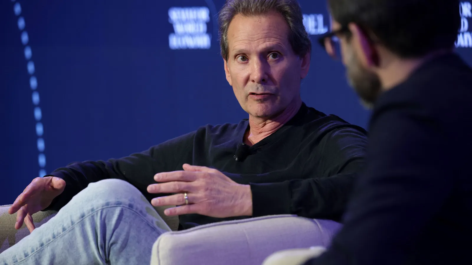 Verizon CEO: AI will take over ‘a large percentage’ of customer service