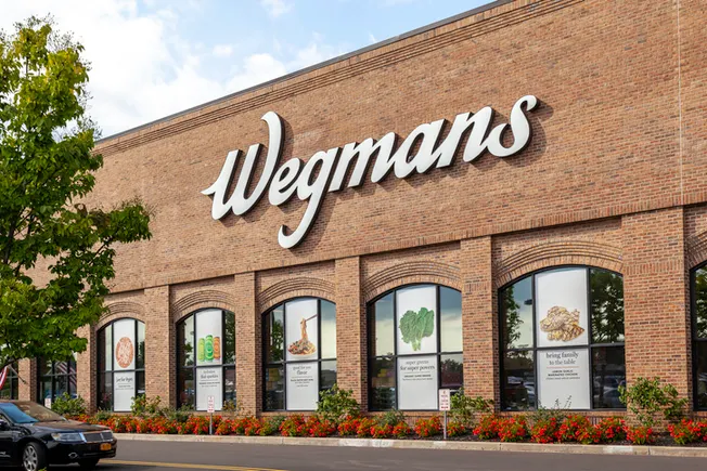 Wegmans tests a revamped version of its classic small shopping carts