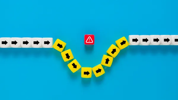 Guiding arrows with some flexible arrows