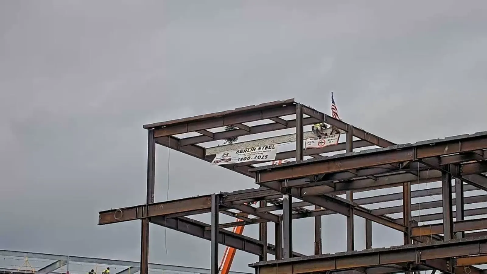 Gilbane-Turner JV tops out $1.7B New York health lab