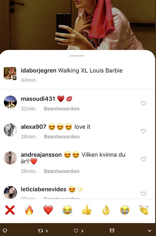 Instagram comments card