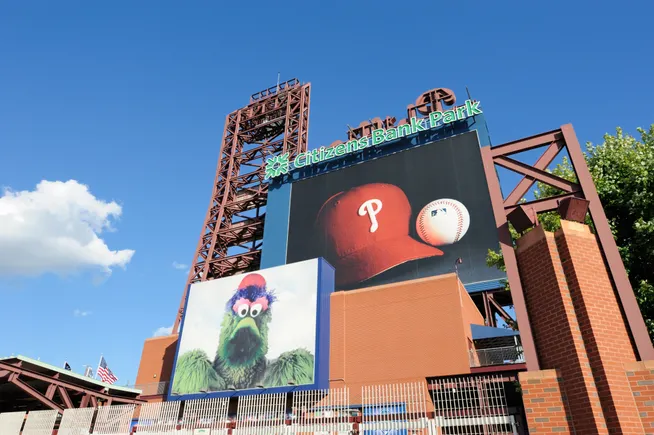 Philadelphia Phillies to give students inside look at ballpark operations